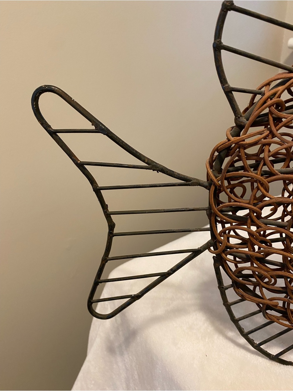 Vintage Woven Metal Fish Sculpture - Picture 6 of 10